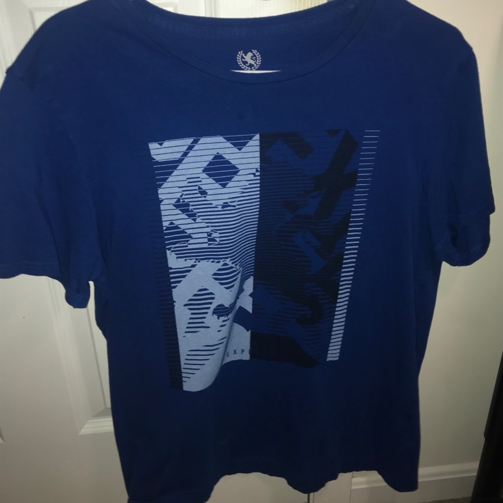 Express Men tee lion shirt